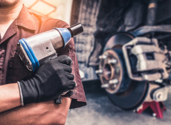 PNEUMATIC TOOLS AND ACCESSORIES