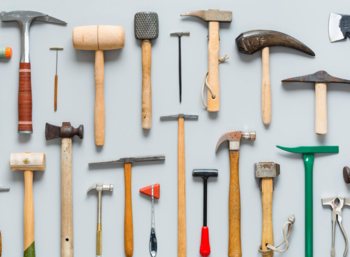 HAMMERING TOOLS